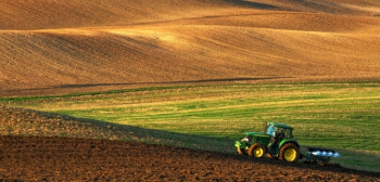 Agriculture Scholarships Around the World main image